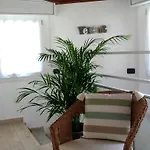 Franca Apartament Como